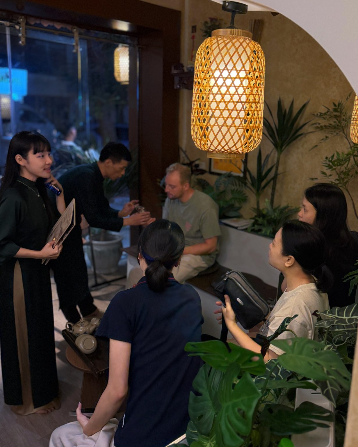 Sự nồng hậu của HIÊN